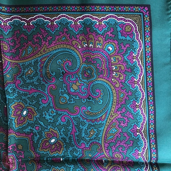 Silk square vintage paisley green & purple unisex scarf - Made in Italy - Picture 3 of 6